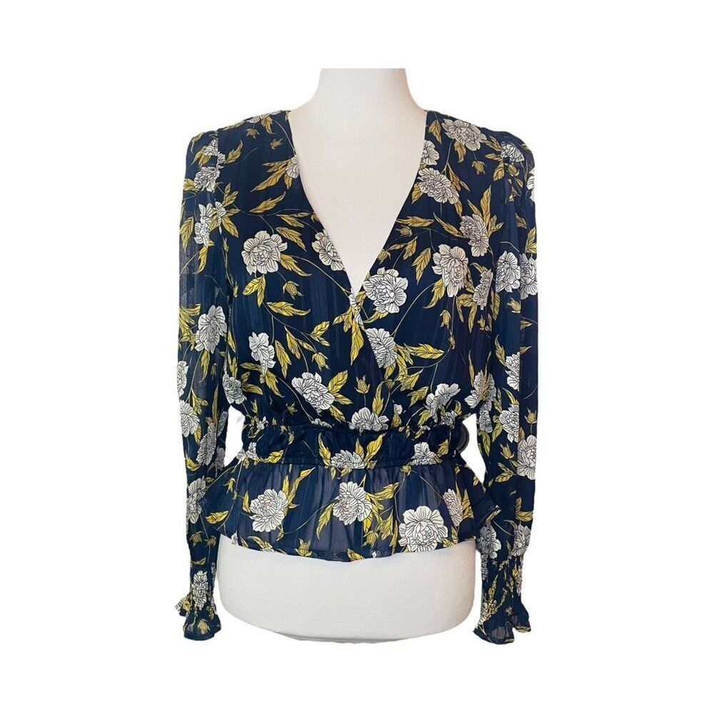 ASTR the Label Surplice Floral Peplum Top Navy Floral Size Small